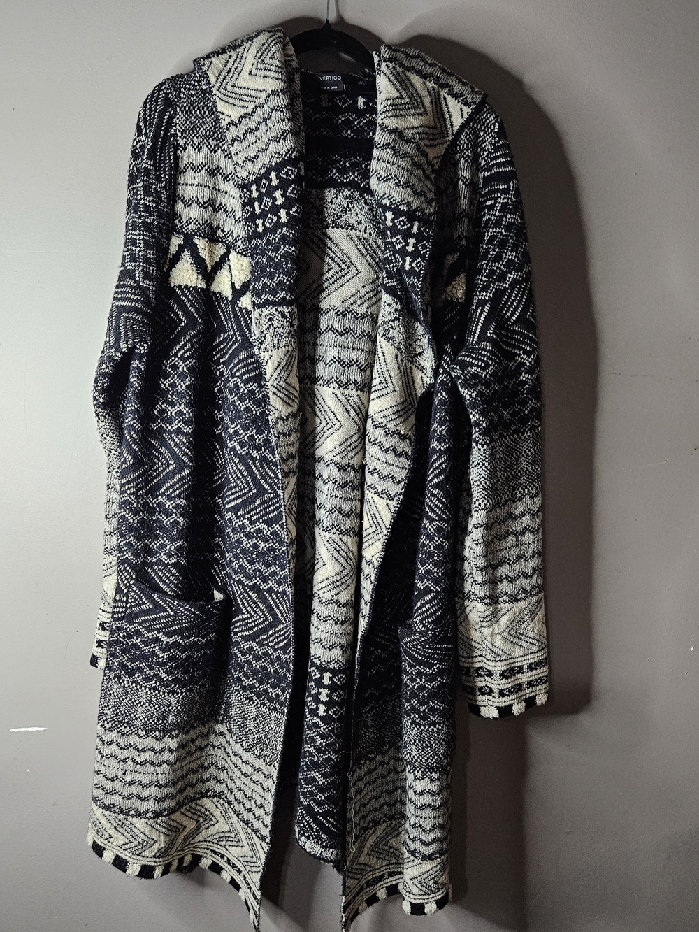 Vertigo Cozy Patterned Open-Front Cardigan Sweater - Black & Cream Size L Ptp 23
